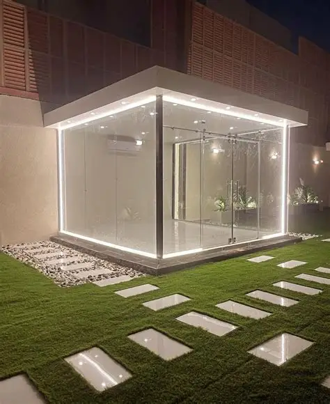 غرف زجاج سكريت في جيزان