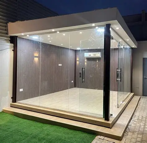 غرف زجاج سكريت في جيزان